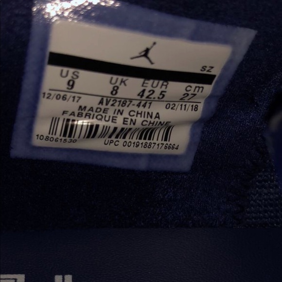 Jordan’s 11s - Picture 3 of 5